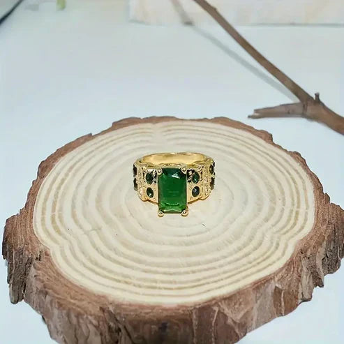 Averine Virdara Ring