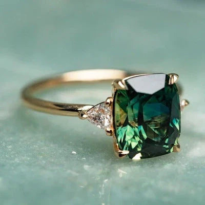 Vintage-Inspired Green Gemstone Ring