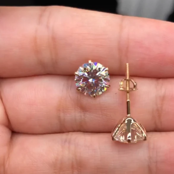 Aria Stud Earrings