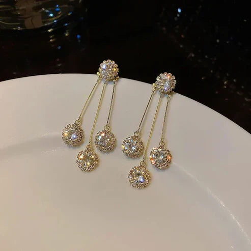Tertia Honoria Earrings