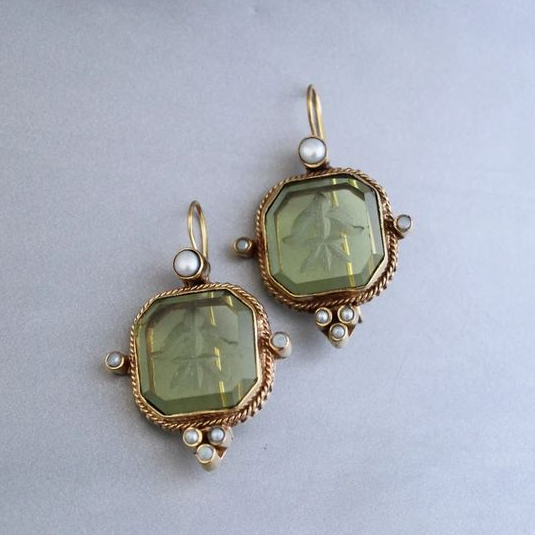 Vintage Green &amp; Pearl Earrings